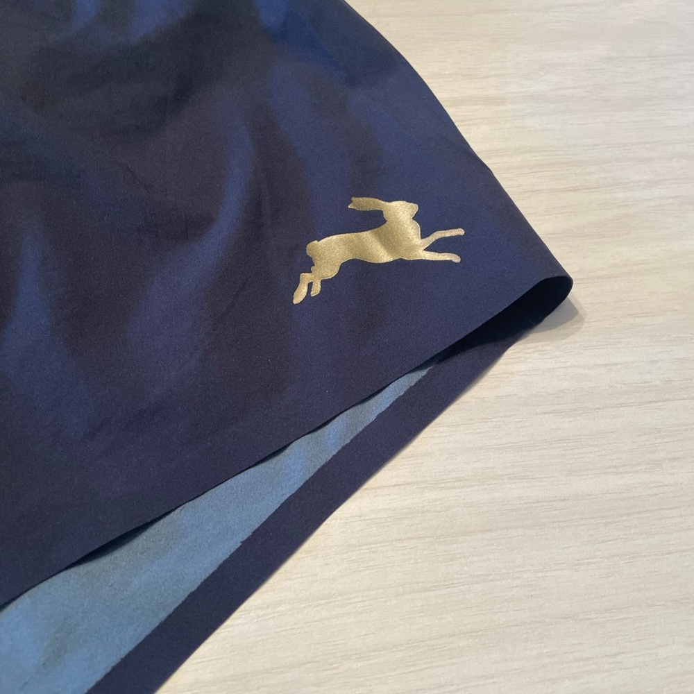 Women’s Tracksmith Navy Strata Short - Picture 6 of 9